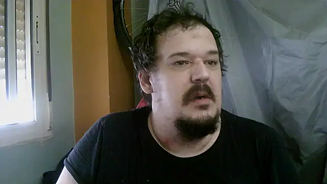 Snapshot of porkorossy chatting on October 20, 7:42 am porkorossy online show from October 20, 7:42 am