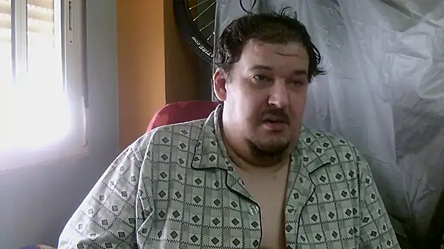 porkorossy online show from October 31, 11:07 am