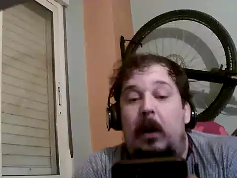 Snapshot of porkorossy chatting on January 25, 1:21 am porkorossy online show from January 25, 1:21 am