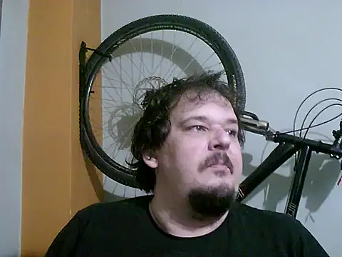 Snapshot of porkorossy chatting on March 12, 6:32 pm porkorossy online show from March 12, 6:32 pm