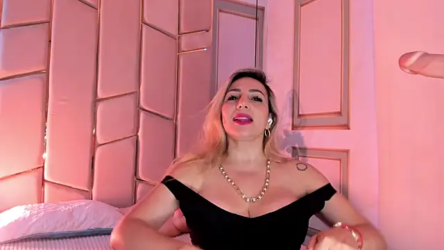 angel vibes  online show from May 9, 5:05 pm