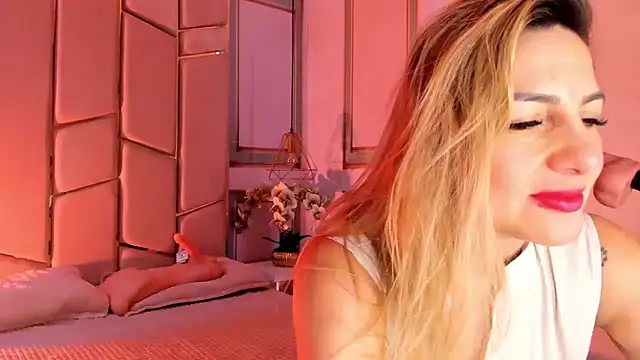 angel vibes  online show from March 20, 4:30 pm