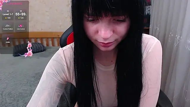 JuicyJess online show from March 1, 6:30 pm