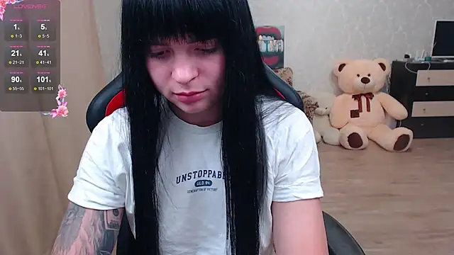 Snapshot of JuicyJess chatting on May 27, 7:43 pm JuicyJess online show from May 27, 7:43 pm