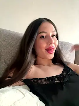 SofiaLaLight online show from January 15, 9:45 am