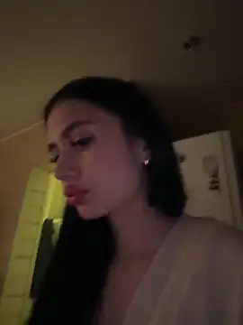 Snapshot of SofiaLaLight chatting on February 15, 4:46 am SofiaLaLight online show from February 15, 4:46 am