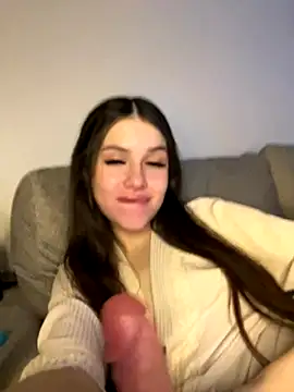 SofiaLaLight online show from November 15, 3:21 am