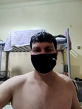 Snapshot of ZIMMY25 chatting on February 19, 9:28 am ZIMMY25 online show from February 19, 9:28 am