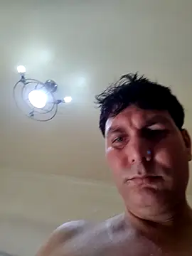 Snapshot of ZIMMY25 chatting on February 26, 5:40 am ZIMMY25 online show from February 26, 5:40 am