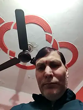 Snapshot of ZIMMY25 chatting on January 15, 3:54 am ZIMMY25 online show from January 15, 3:54 am