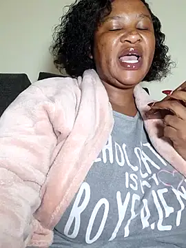 Bootyliciousbbw12 online show from June 1, 7:19 am