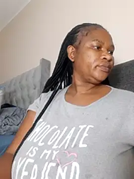 Bootyliciousbbw12 online show from November 2, 4:28 am