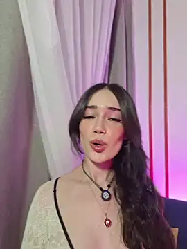 Snapshot of Kate_Amaretto_ chatting on May 13, 1:34 am Kate Amaretto online show from May 13, 1:34 am