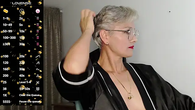 Snapshot of scarlett_paris22 chatting on January 26, 11:18 pm scarlett paris22 online show from January 26, 11:18 pm