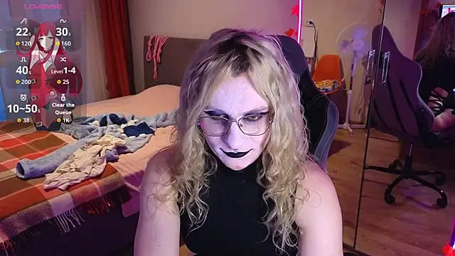 Lori Myaf online show from October 15, 2:47 pm