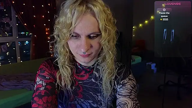 Lori Myaf online show from February 22, 5:46 pm