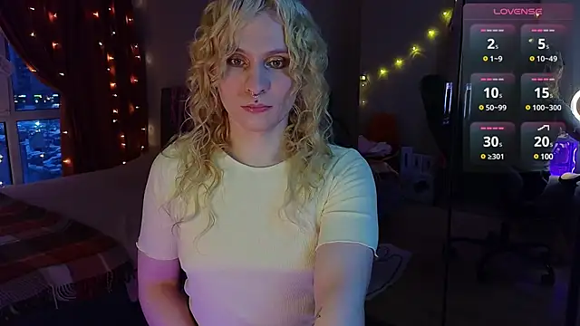 Lori Myaf online show from March 2, 3:30 pm