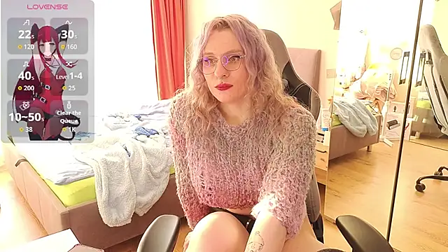 Lori Myaf online show from September 10, 2:38 pm