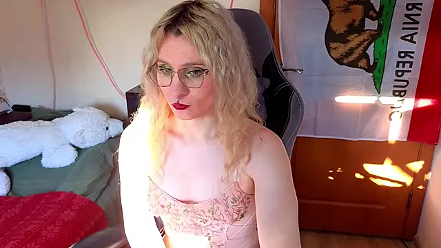 Lori Myaf online show from February 18, 12:23 pm