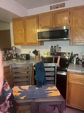 ItsDanniG online show from January 17, 3:10 am