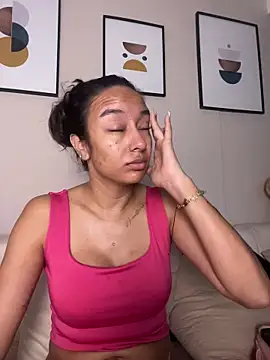 DianaHopson online show from April 4, 12:23 pm