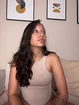 DianaHopson online show from May 27, 12:12 pm