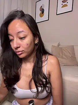 DianaHopson online show from March 22, 12:07 pm