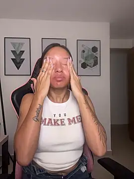 DianaHopson online show from March 26, 11:19 am