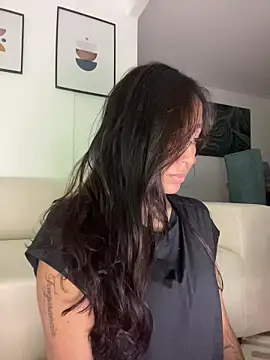 Snapshot of DianaHopson chatting on January 31, 7:56 pm DianaHopson online show from January 31, 7:56 pm