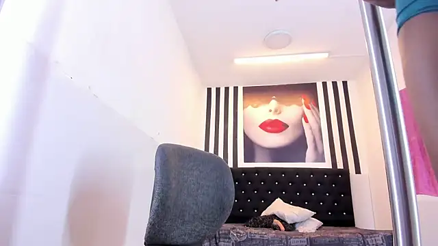 Shanelle   online show from September 16, 1:12 pm