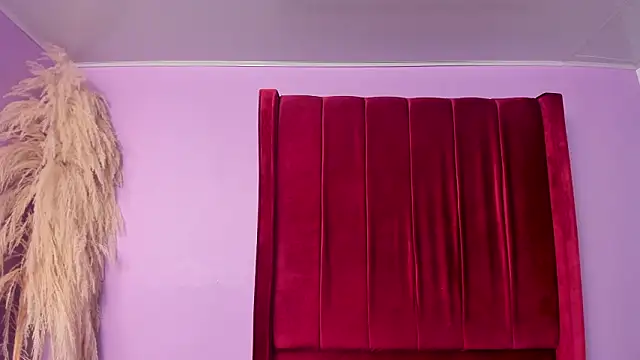 Shanelle   online show from February 19, 2:03 pm