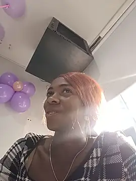 Shanelle   online show from June 26, 2:01 pm