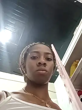 Shanelle   online show from February 25, 1:17 am