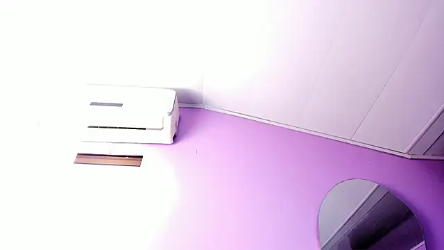 Shanelle   online show from April 9, 1:50 pm