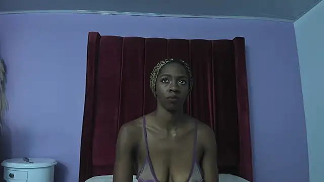 Shanelle   online show from March 3, 2:13 pm