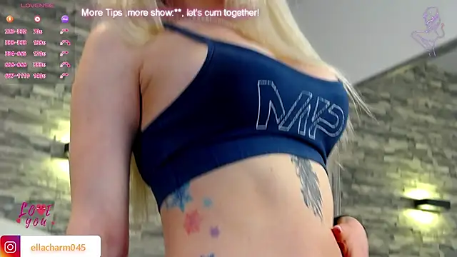 Snapshot of Ella_Charm chatting on March 22, 2:16 am Ella Charm online show from March 22, 2:16 am