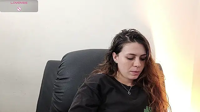 irinasweet27 online show from October 18, 2:13 am