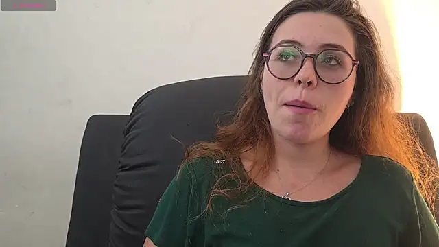 irinasweet27 online show from October 3, 1:09 am