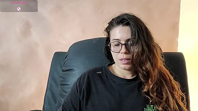 irinasweet27 online show from December 5, 2:00 am