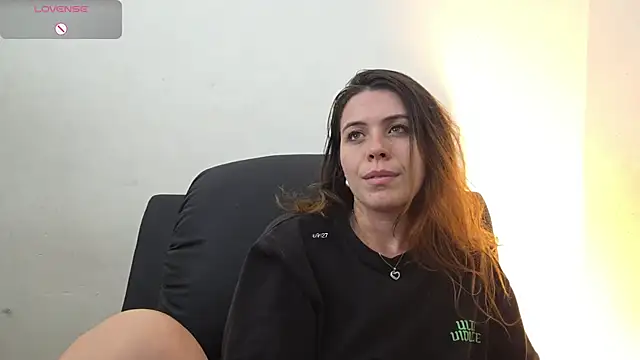 irinasweet27 online show from October 5, 12:34 am
