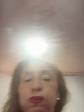 Snapshot of lilian_prada chatting on July 7, 5:05 pm lilian prada online show from July 7, 5:05 pm