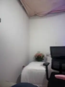 lilian prada online show from November 7, 2:43 pm