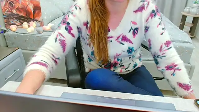 EveLove33 online show from March 29, 4:41 pm