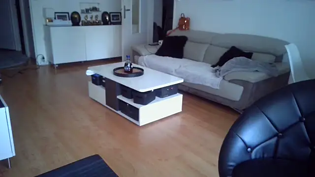 sarametisse26 online show from November 3, 7:13 am