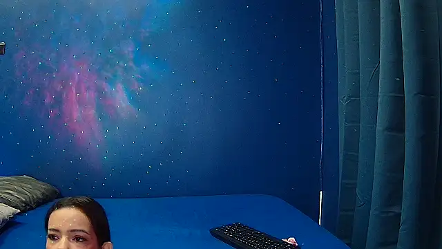 Snapshot of candymia68 chatting on February 27, 8:52 pm candymia68 online show from February 27, 8:52 pm