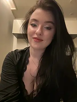 Angela Fosterr online show from February 7, 6:16 pm