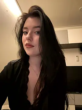 Angela Fosterr online show from January 11, 12:45 pm