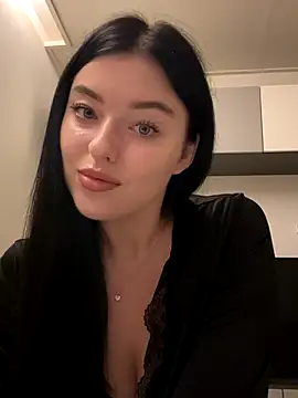 Angela Fosterr online show from October 19, 5:05 pm