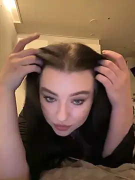 Angela Fosterr online show from February 13, 7:47 pm