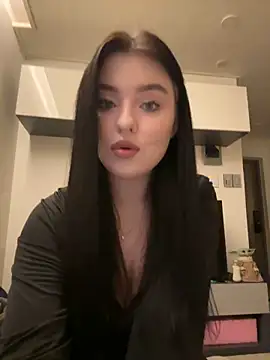 Angela Fosterr online show from February 8, 6:16 pm